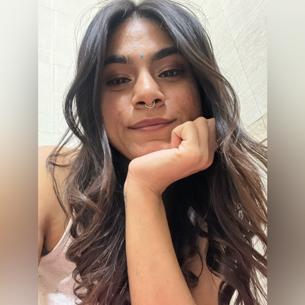 Meet your Posher, Ria